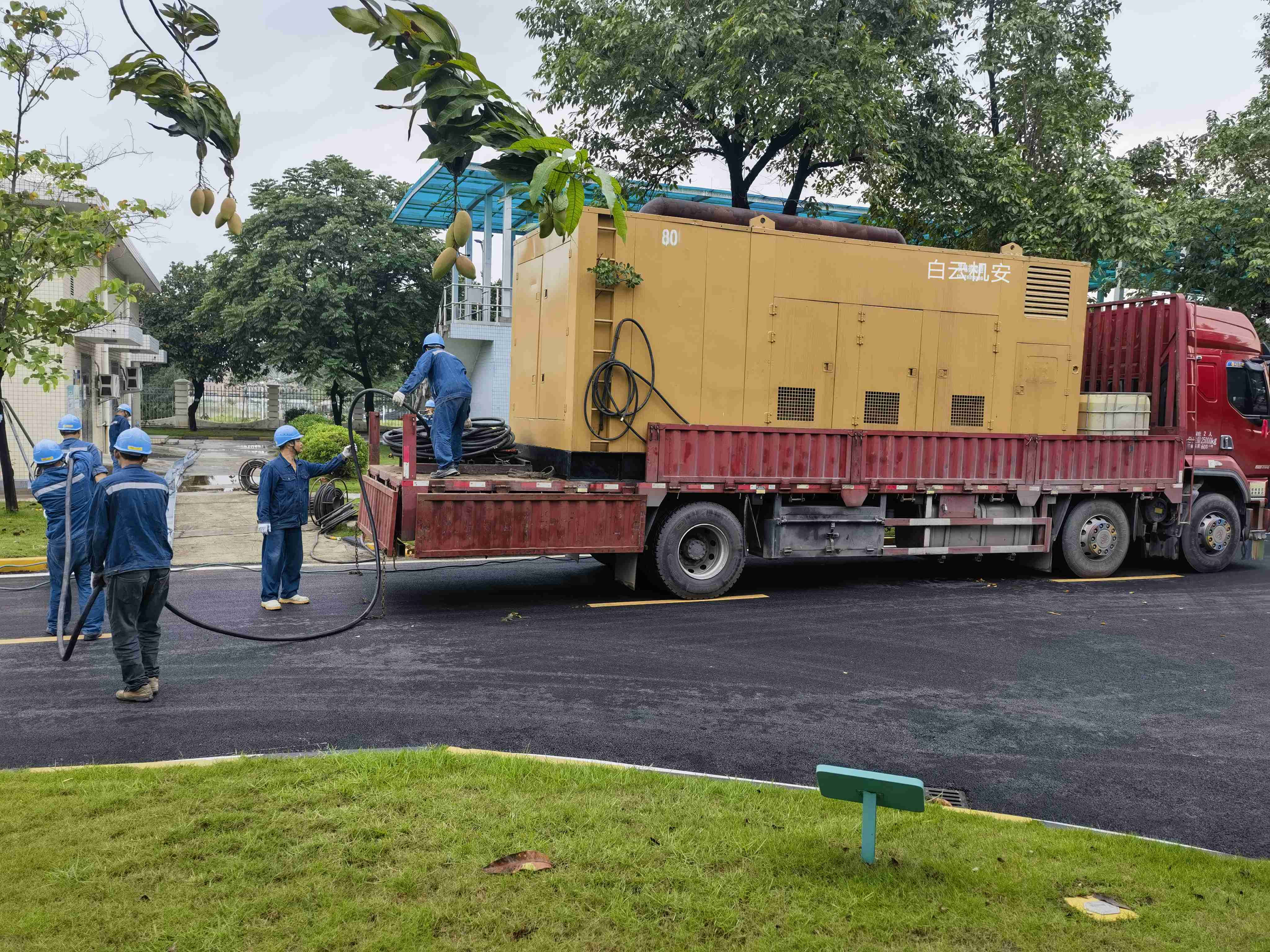 {gallery: 'gal1', smallimage: '/upload/image/202308/64f00fd2accd1.jpg',largeimage: '/upload/image/202308/64f00fd2accd1.jpg'}