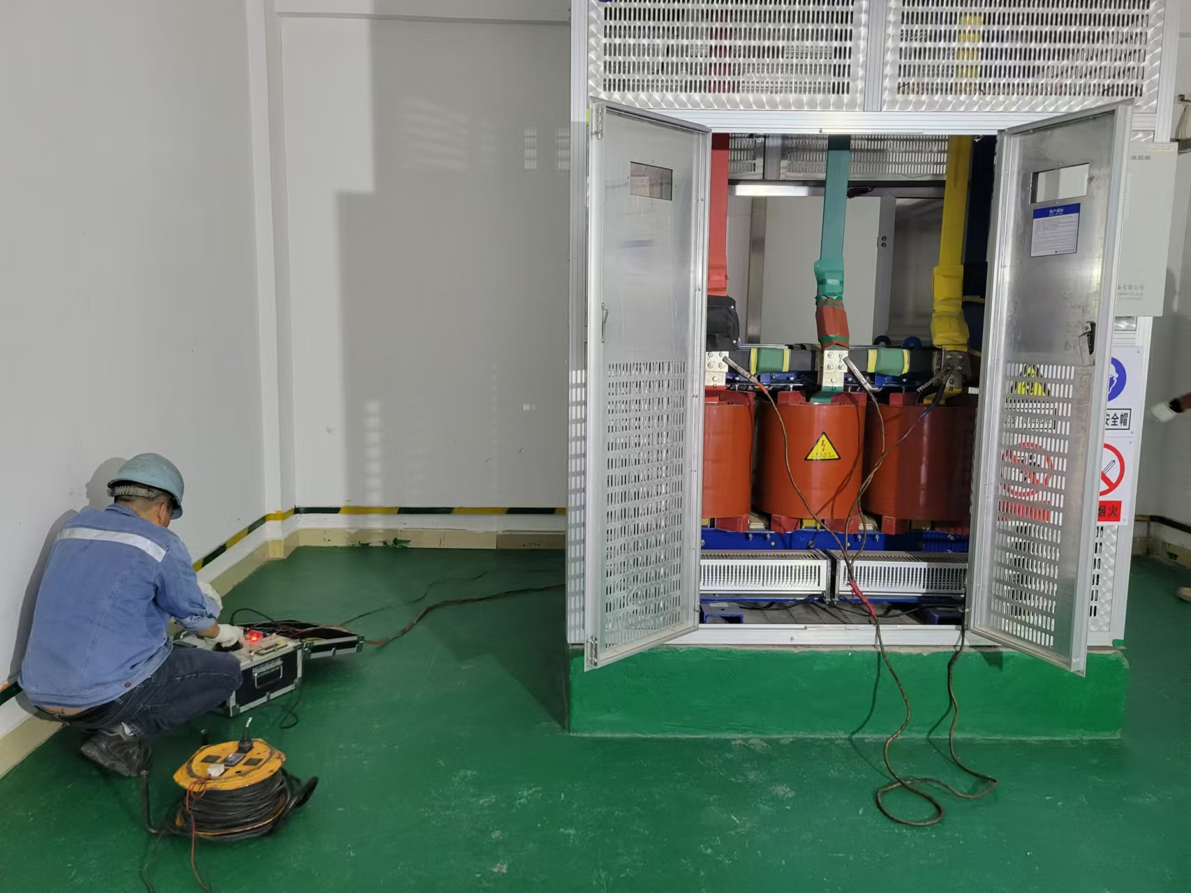 {gallery: 'gal1', smallimage: '/upload/image/202501/67774f5a6f7f8.jpg',largeimage: '/upload/image/202501/67774f5a6f7f8.jpg'}