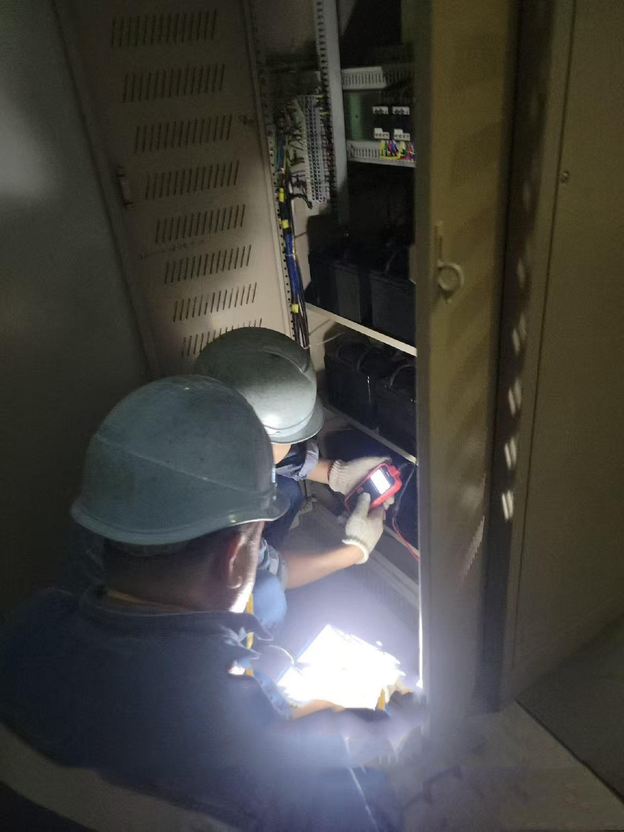 有国有企业性质的天河低压配电房年度维护公司服务案例