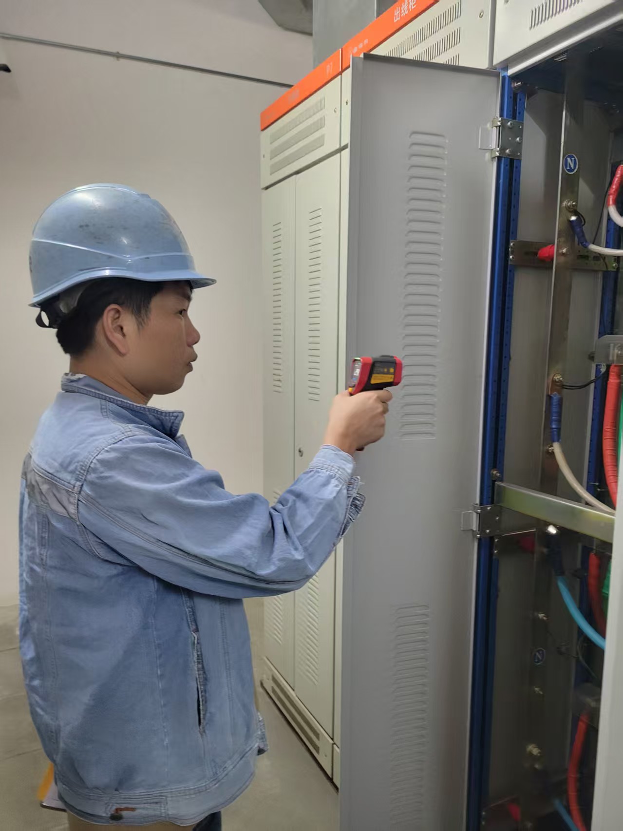 {gallery: 'gal1', smallimage: '/upload/image/202504/6811ec54e3e44.jpg',largeimage: '/upload/image/202504/6811ec54e3e44.jpg'}