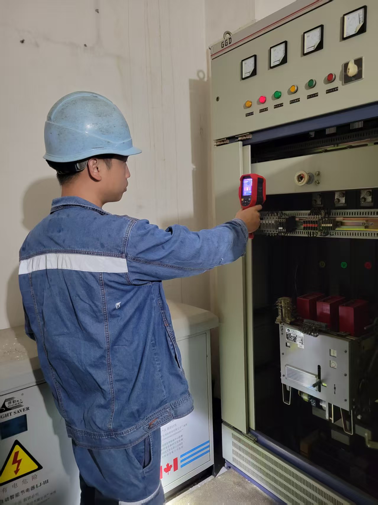 {gallery: 'gal1', smallimage: '/upload/image/202508/68b0195561741.jpg',largeimage: '/upload/image/202508/68b0195561741.jpg'}